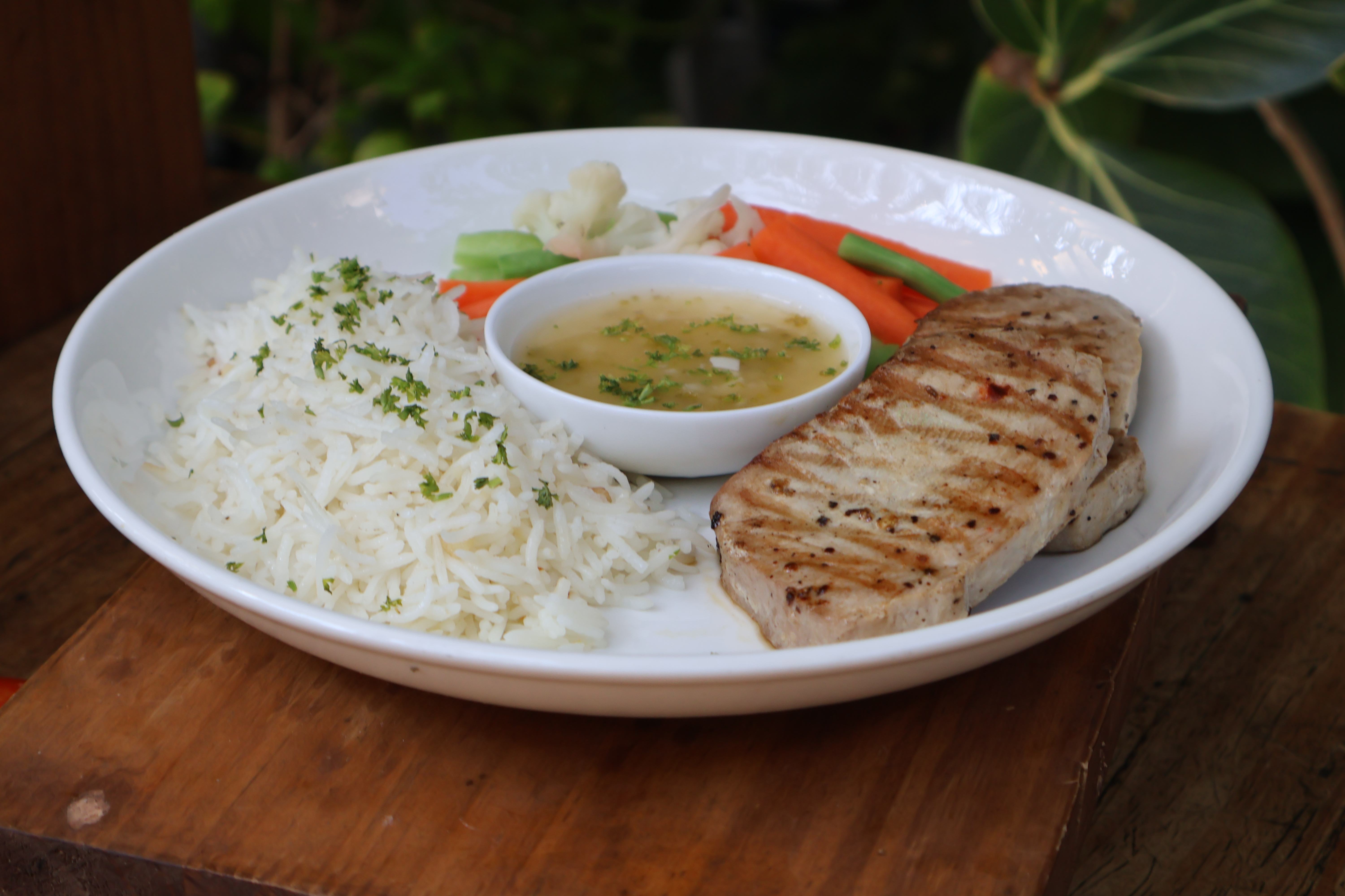 TUNA STEAK